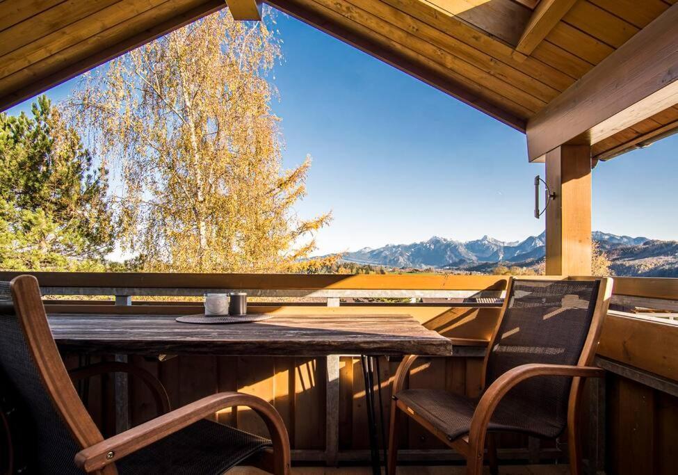 Luxury Living Near Weissensee +Balcony +Netflix Füssen Exteriér fotografie