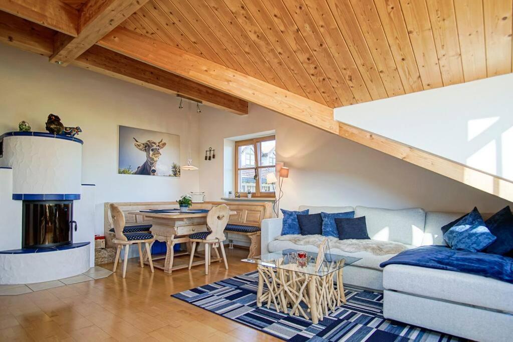 Luxury Living Near Weissensee +Balcony +Netflix Füssen Exteriér fotografie